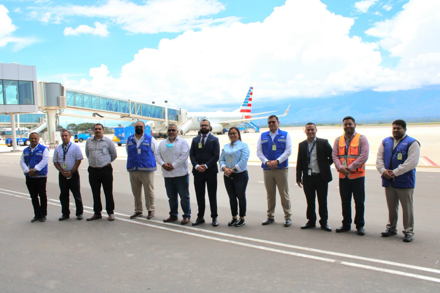 Noticias-Aeropuerto-Tegucigalpa-Honduras-Toncontín-Comisión de Inprema resalta modernidad y operación de Palmerola