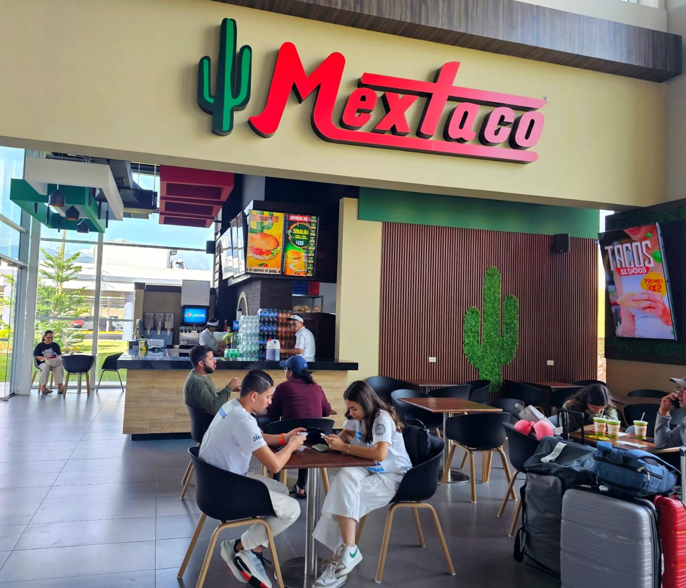 Servicios-Aeropuerto-Comayagua-Honduras-Palmerola-El restaurante Mextaco ya está en Palmerola